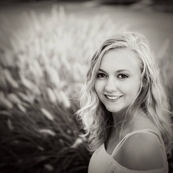 Meet your Posher, Abbie - Picture 1 of 1